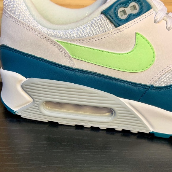 New Nike Air Max 90/1 Spruce Lime Blast Running - Picture 4 of 8